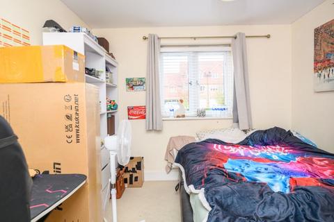 undefined, Scholars Place, Walton-On-Thames