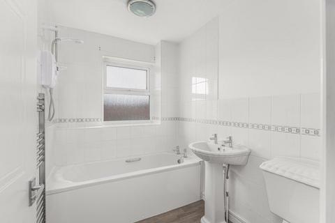 undefined, Waltham Gardens, Banbury - NO ONWARD CHAIN
