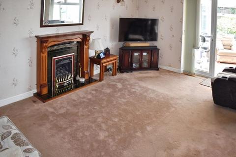 2 bedroom bungalow for sale, Belmont View, Harwood