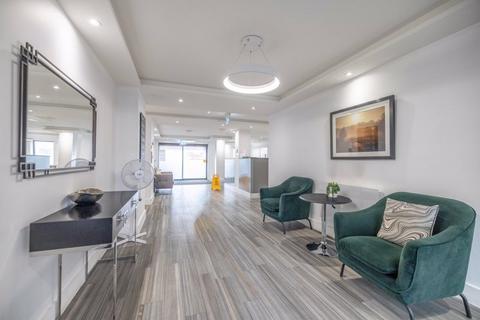 2 bedroom apartment for sale, 40 Stoke Road, Slough