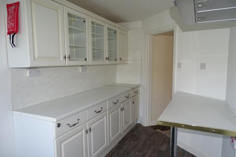 3 bedroom terraced house to rent, Kingsland, Caergybi, Ynys Mon