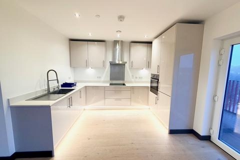 2 bedroom apartment to rent, Waterhouse Avenue, Maidstone ME14