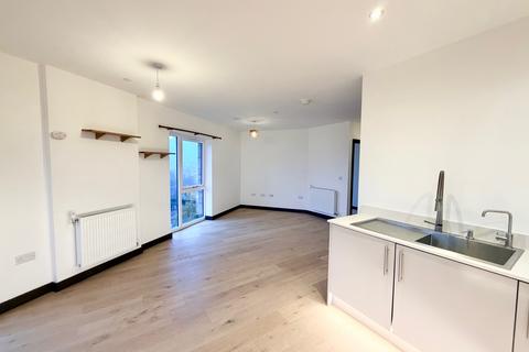 2 bedroom apartment to rent, Waterhouse Avenue, Maidstone ME14