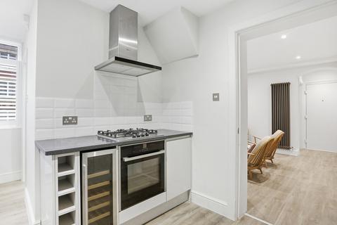 1 bedroom flat for sale, Rosendale Road, Herne Hill, SE24