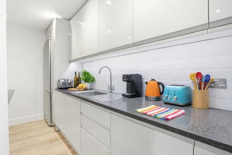 1 bedroom flat for sale, Rosendale Road, Herne Hill, SE24