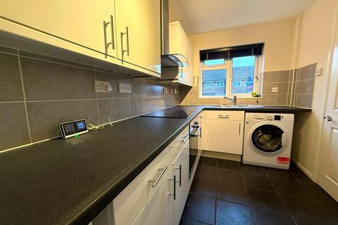 undefined, Albert Road, Bagshot GU19