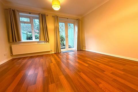 undefined, Albert Road, Bagshot GU19