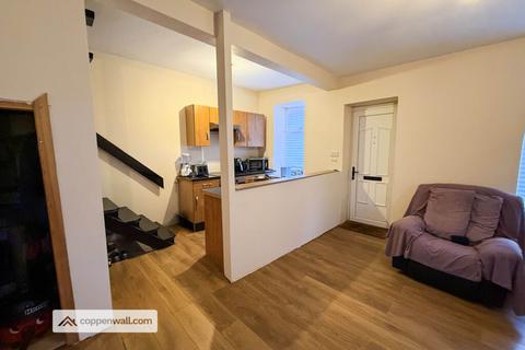 2 bedroom end of terrace house for sale, Fair View, Bacup, Rossendale