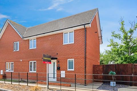 2 bedroom semi-detached house to rent, Lankester Close, Bishop's Stortford CM22