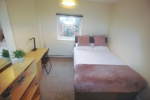 undefined, Student Accommodation, 96 Newland Street West, Lincoln, Lincolnshire, LN1 1PH