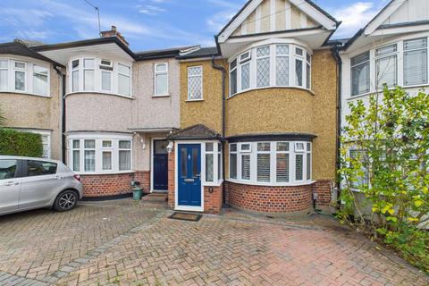 3 bedroom terraced house for sale, Barnstaple Road, Ruislip HA4