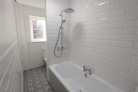 3 bedroom house for sale, Sutcliffe Terrace, Halifax HX3
