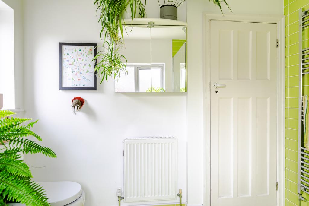 Bathroom2