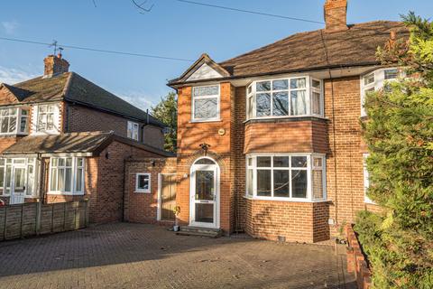 undefined, Mead Way, Bromley, Kent, BR2