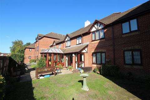 undefined, The Crescent, Eastleigh