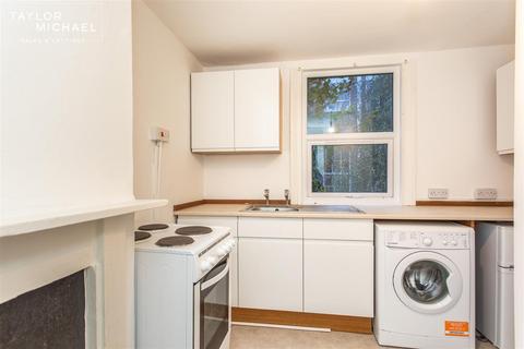 1 bedroom flat to rent, Goldstone Road, Hove