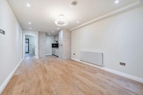 1 bedroom apartment to rent, 9 Comet Place, London, SE8