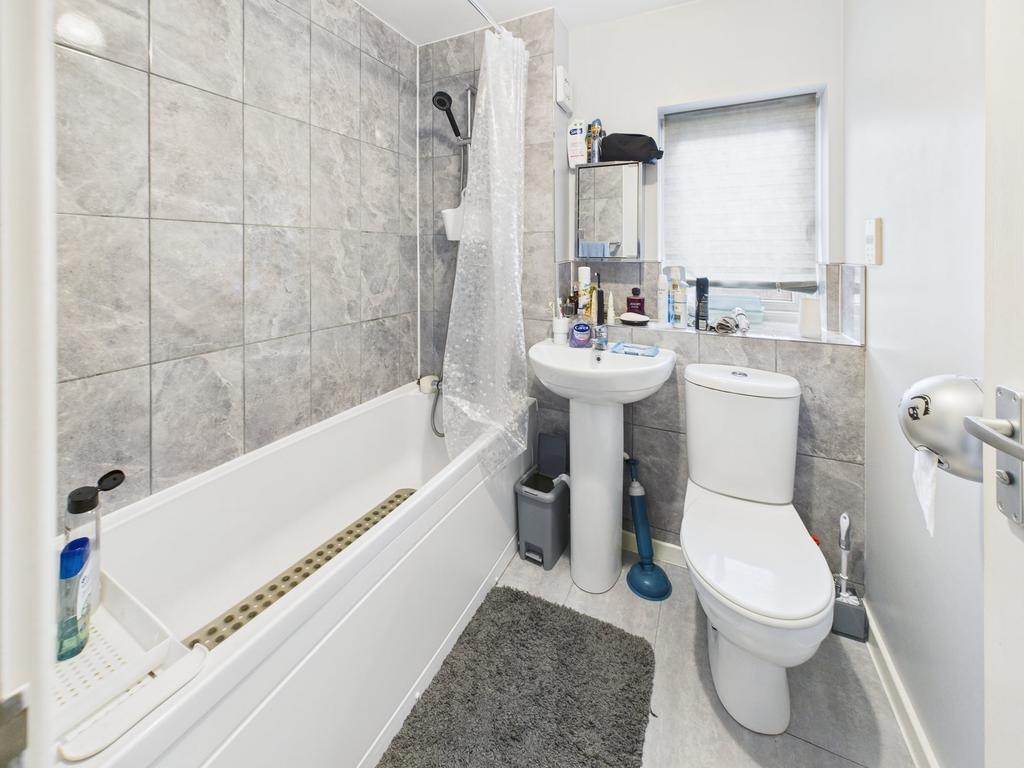 Family bathroom