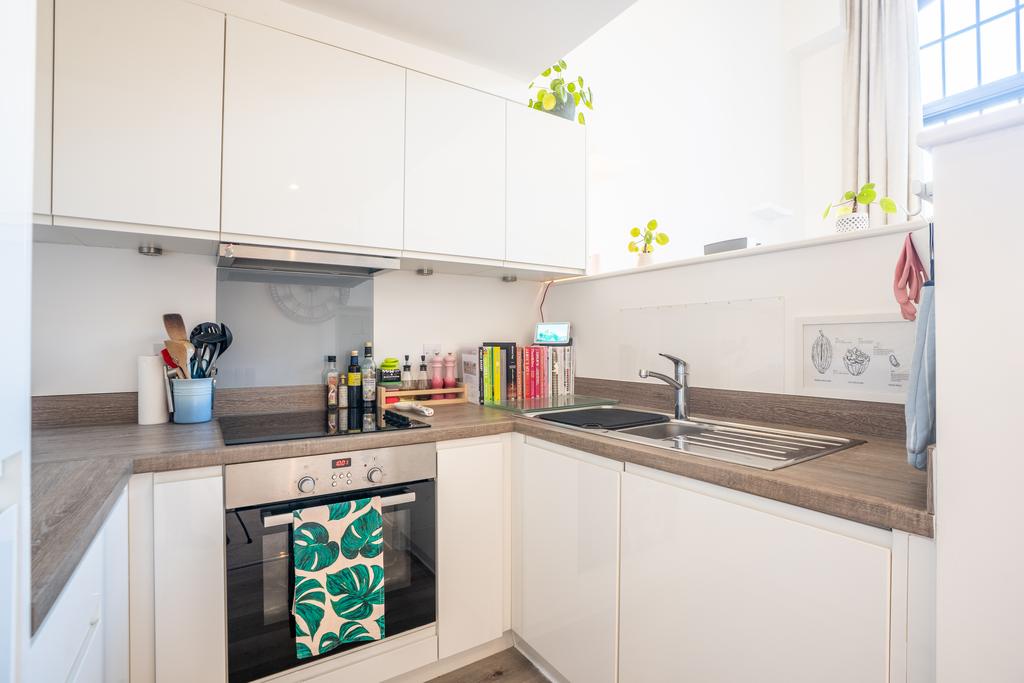 Flat24oldschoolhouse11