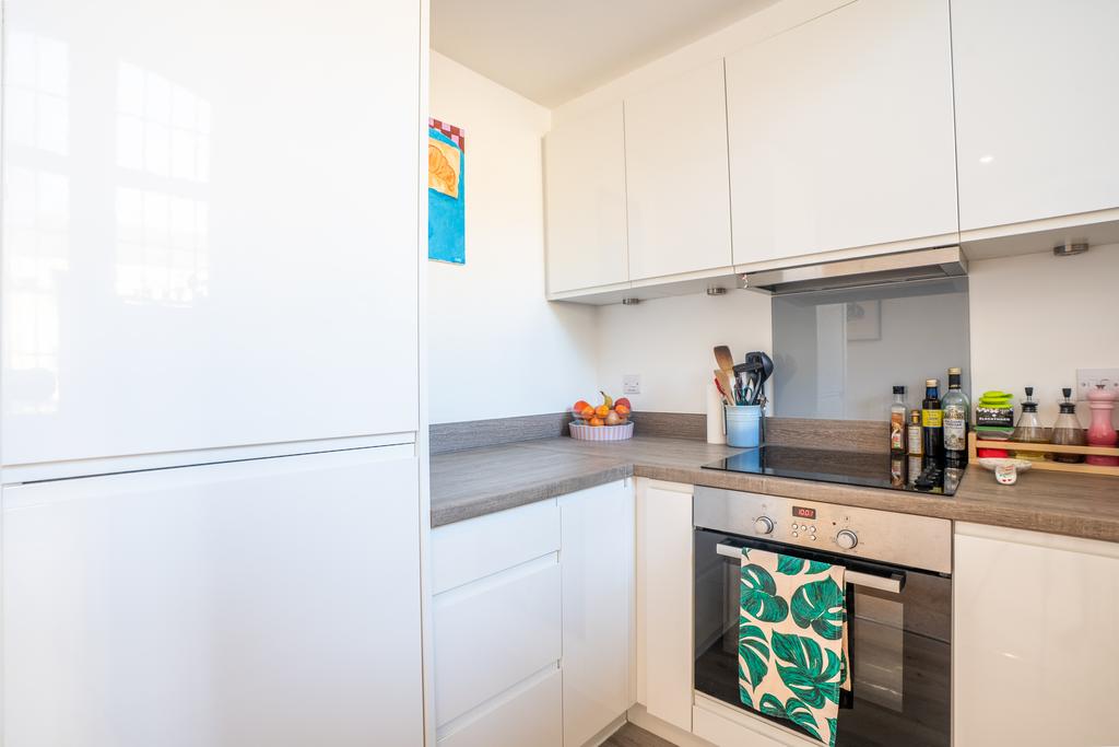 Flat24oldschoolhouse12
