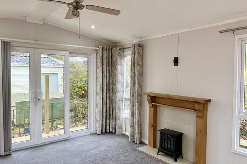 2 bedroom lodge for sale, Mill Lane, Hawksworth LS20