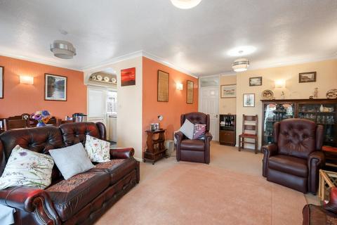 3 bedroom detached bungalow for sale, Elmstead Road, Wivenhoe, Colchester, CO7