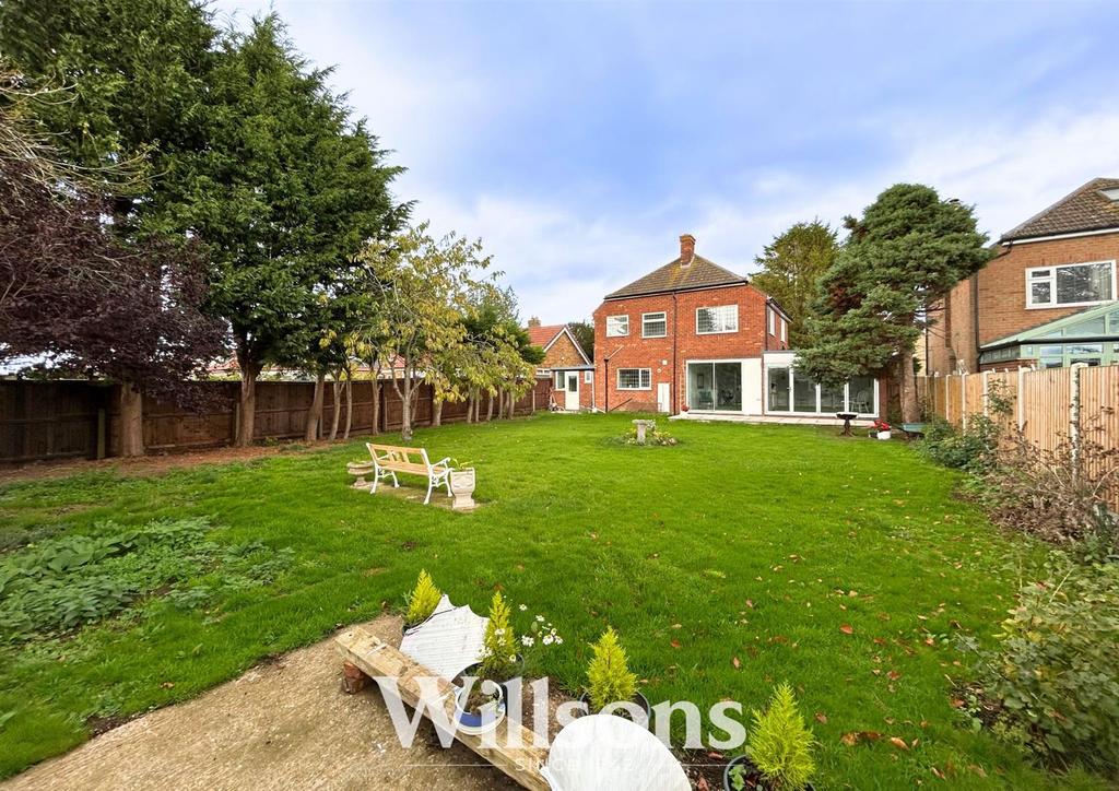 Rear garden
