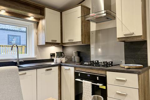 2 bedroom lodge for sale, Mill Lane, Hawksworth LS20