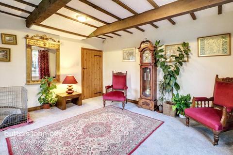4 bedroom cottage for sale, Hassall Green, Sandbach