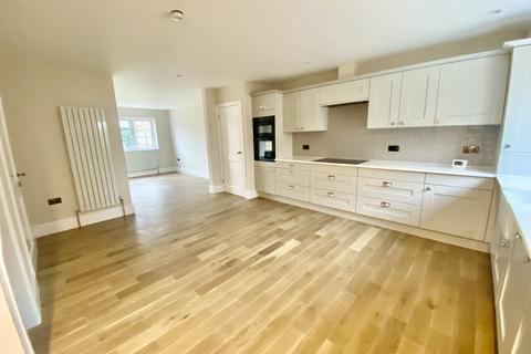 3 bedroom semi-detached house to rent, Hampton Mews, Havenstreet, Isle of Wight