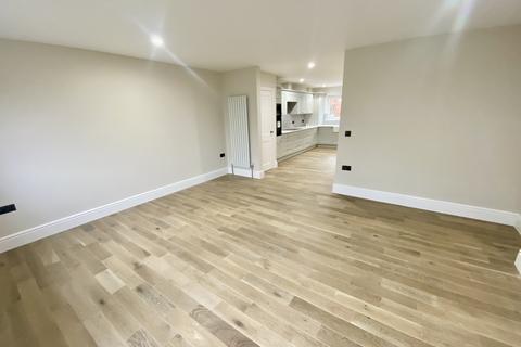3 bedroom semi-detached house to rent, Hampton Mews, Havenstreet, Isle of Wight