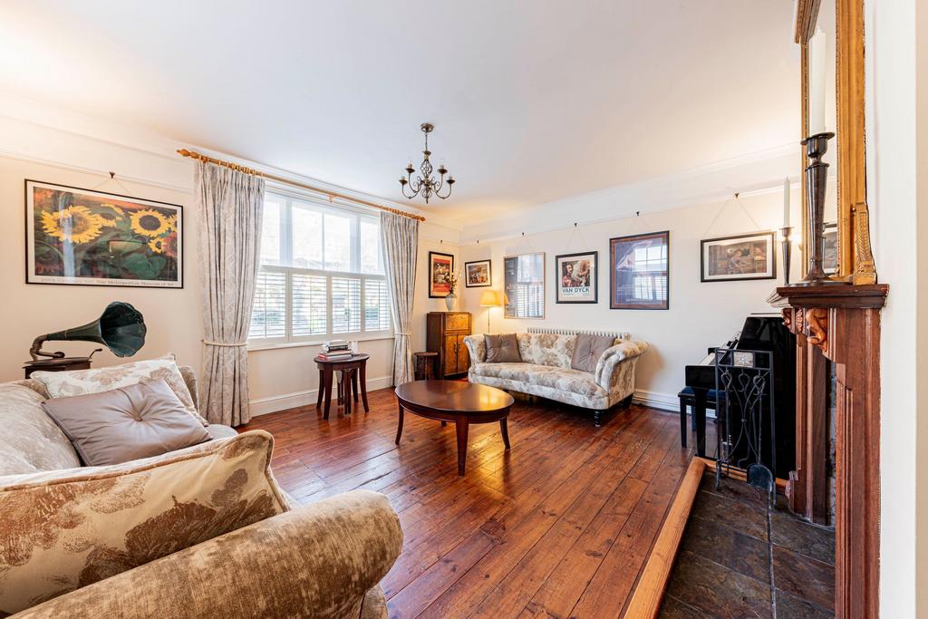 Living Room One (1)