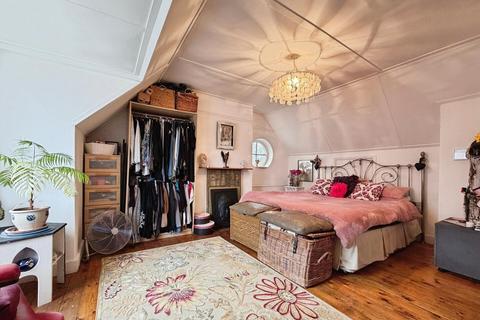 undefined, Range Road, Hythe