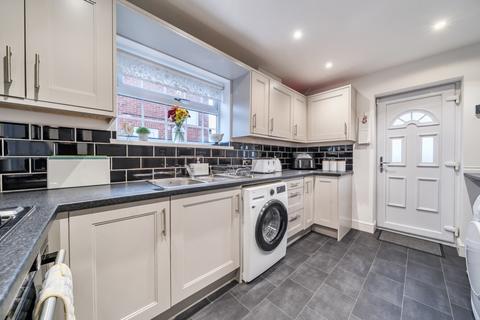 3 bedroom detached house for sale, Farm Road, Arnold, Nottingham, Nottinghamshire, NG5