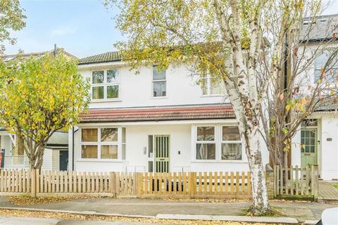 Windsor Road, Teddington TW11