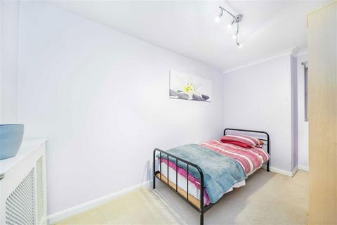 undefined, Windsor Road, Teddington TW11