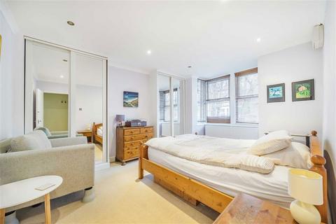 undefined, Windsor Road, Teddington TW11
