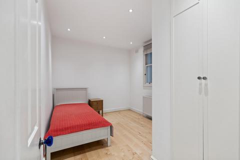 2 bedroom flat to rent, Belsize Square, Belsize Park NW3
