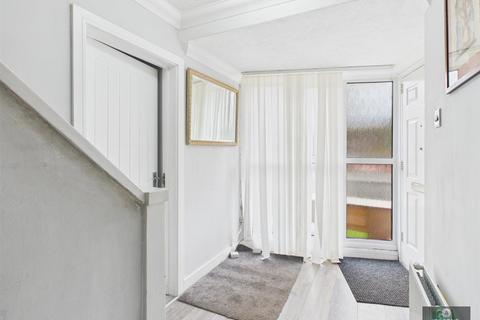 undefined, Willow Close, Northgate RH10