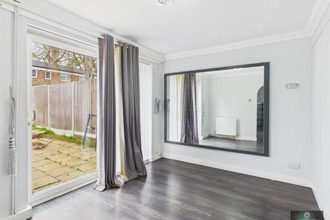 undefined, Willow Close, Northgate RH10