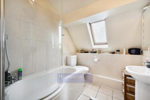 1 bedroom apartment to rent, THE STABLEYARD, SW9