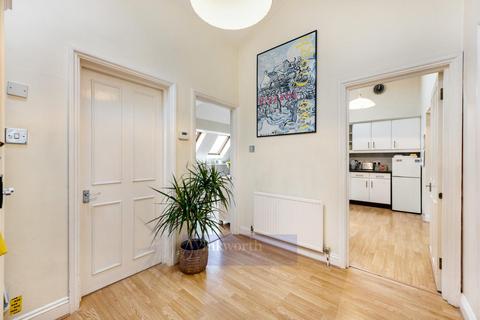 1 bedroom apartment to rent, THE STABLEYARD, SW9