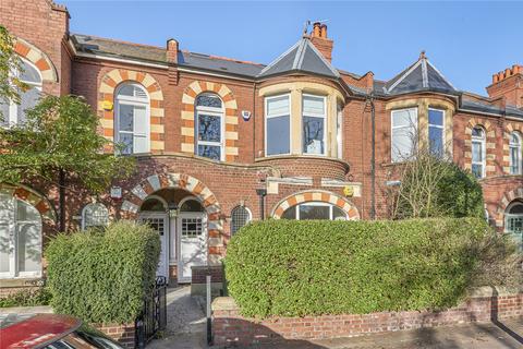 2 bedroom maisonette for sale, Emmanuel Road, London, SW12