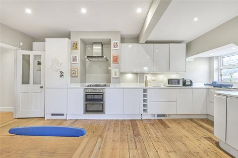 2 bedroom maisonette for sale, Emmanuel Road, London, SW12