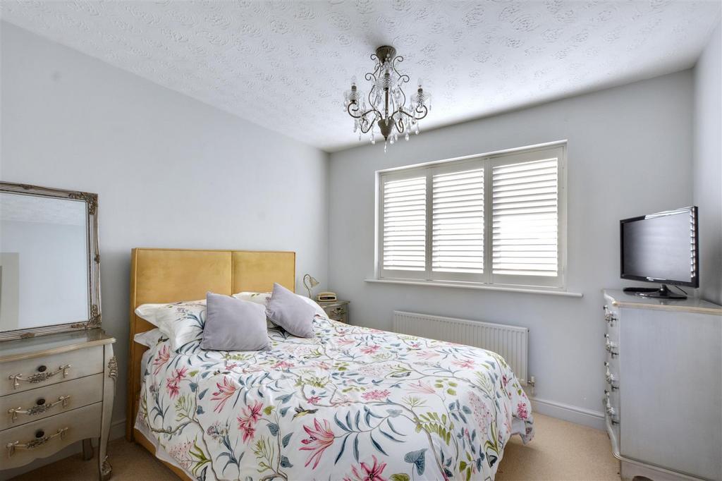 Bedroom 1 1.jpeg