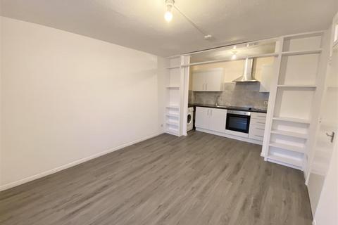 undefined, Boleyn Way, Barnet EN5