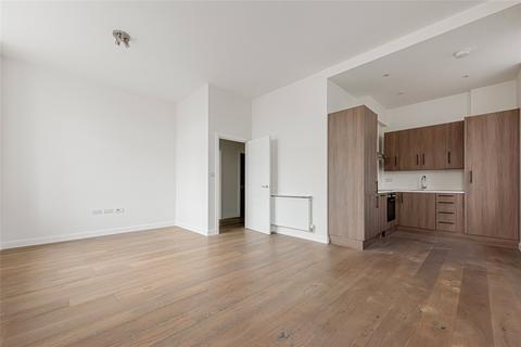 Frobisher Road, Harringay, London, N8