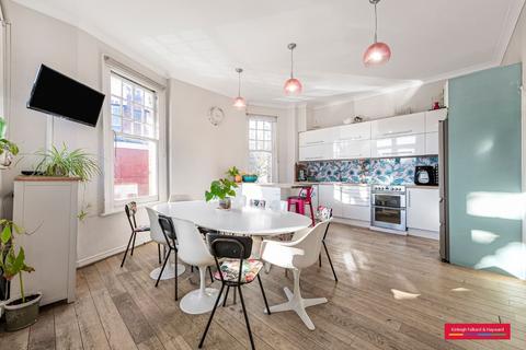 undefined, Wellfield Avenue, London, N10