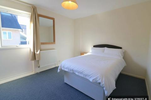 3 bedroom semi-detached house to rent, Stanley Road, Cambridge, CB5