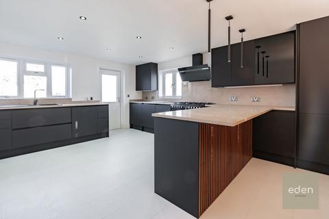 undefined, Heathside, Appledore, TN26